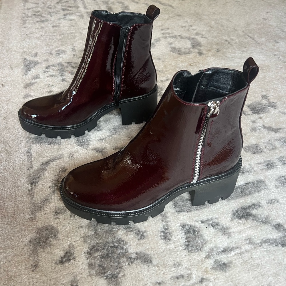 Steve Madden booties